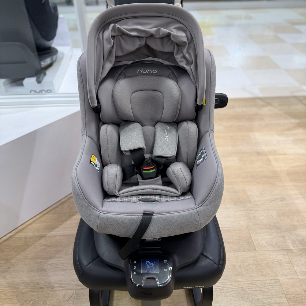 NEW★nuna「RELX wind」